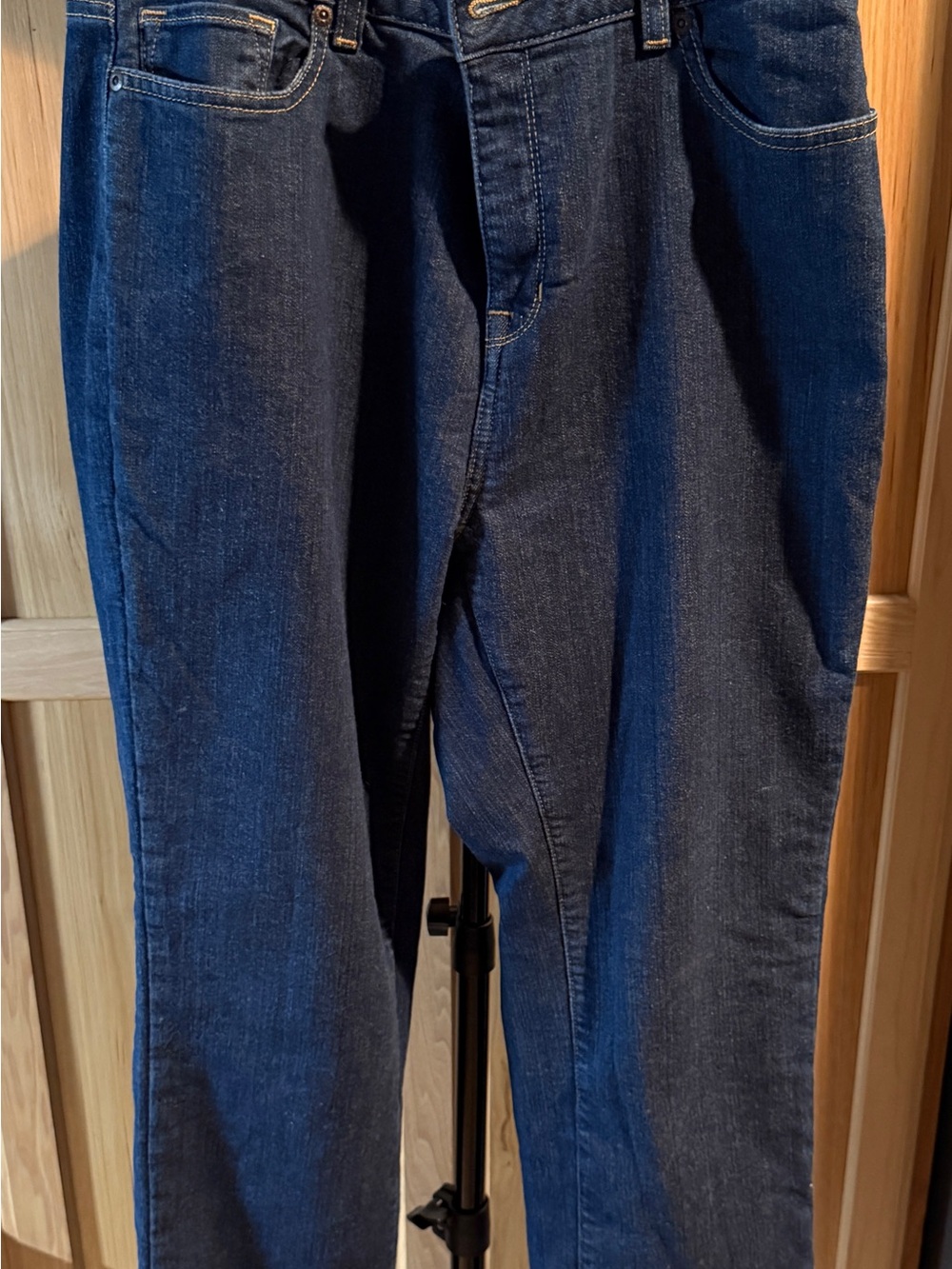 L.L. Bean Women's Straight Leg Jeans in Indigo Blue